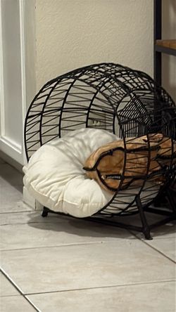 Dog seat