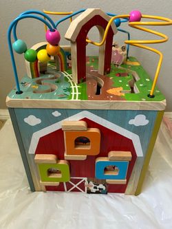 Busy box toy