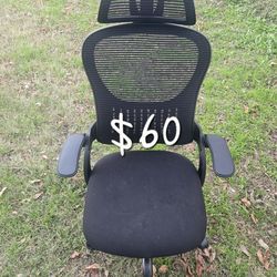 Desk chair
