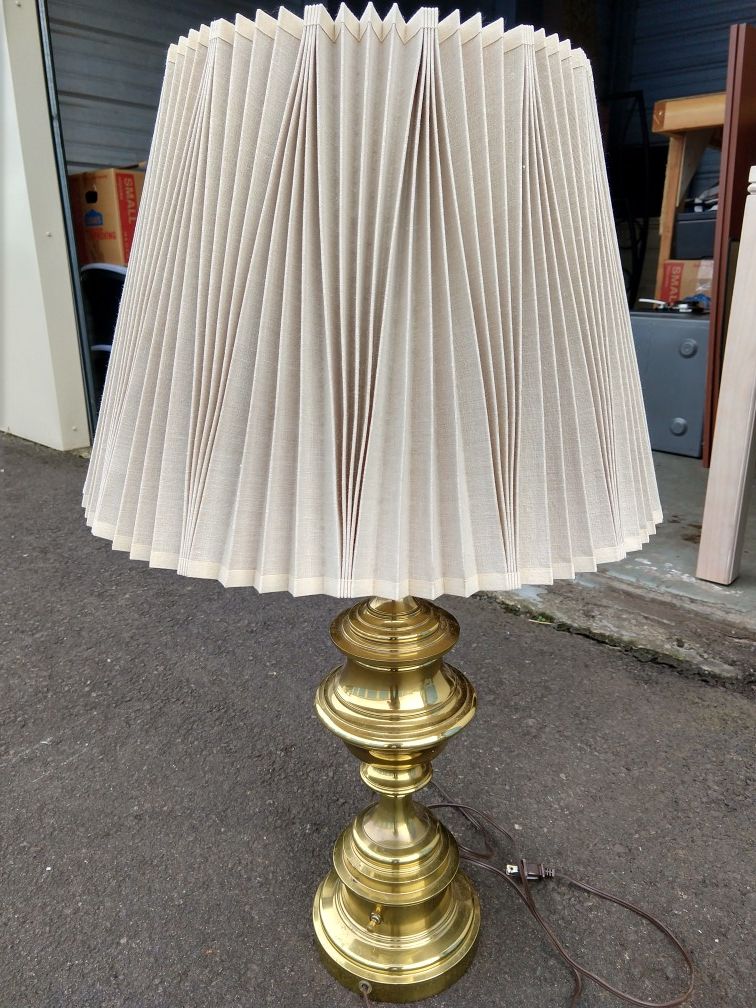 Vintage Stiffel Brass Table Lamp