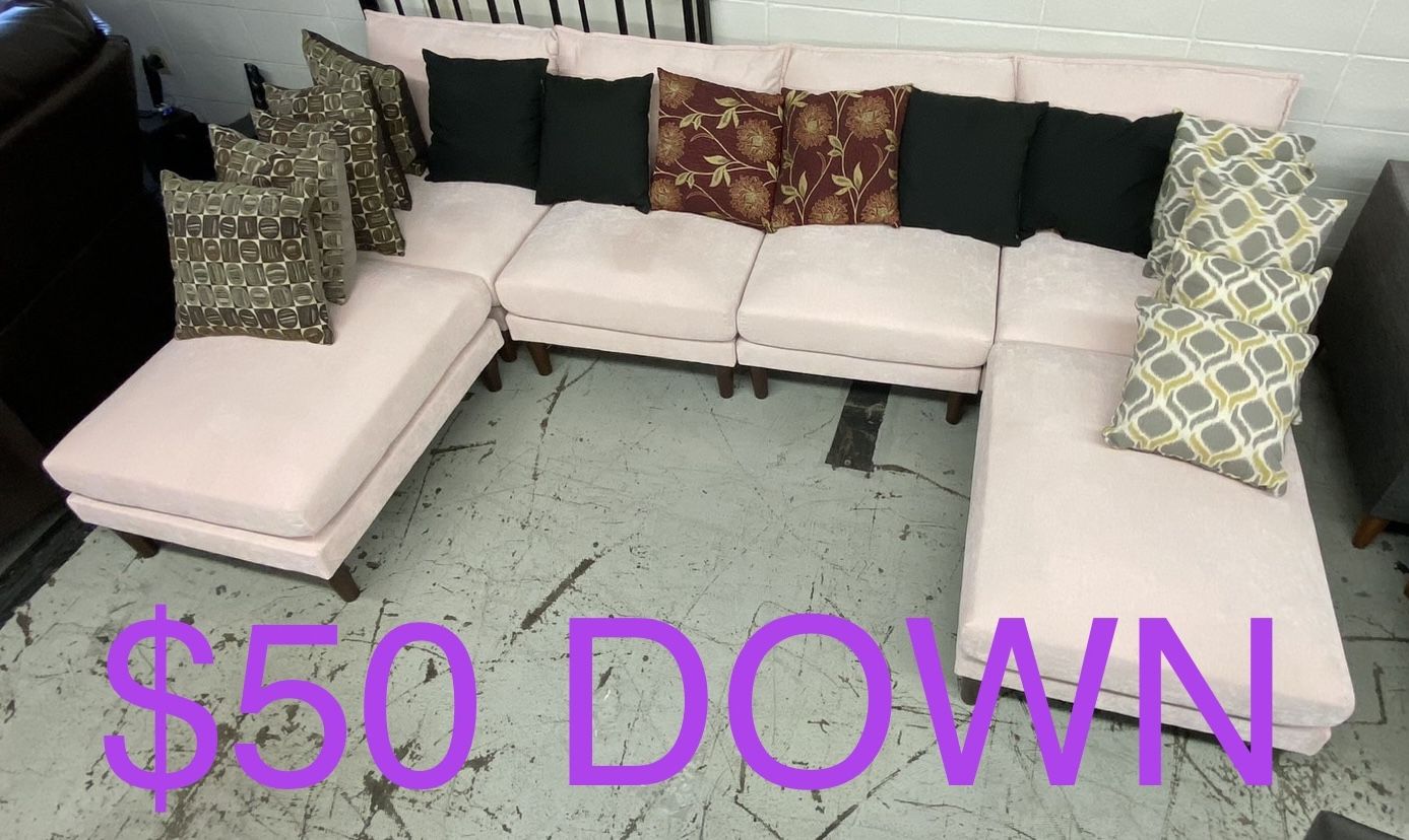 New Blush Pink 6 PCS Modular Set (Easy Finance and Free Delivery)