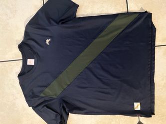 Men’s tracksmith top