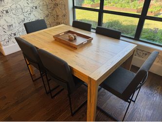 Breakfast nook table with chairs