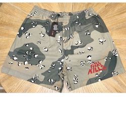 Gallery Department Shorts Brand New With Package 
