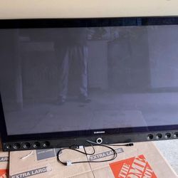 62 Inch Samsung Flatscreen TV