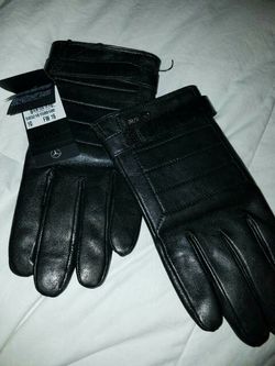 Hugo boss store gloves sale