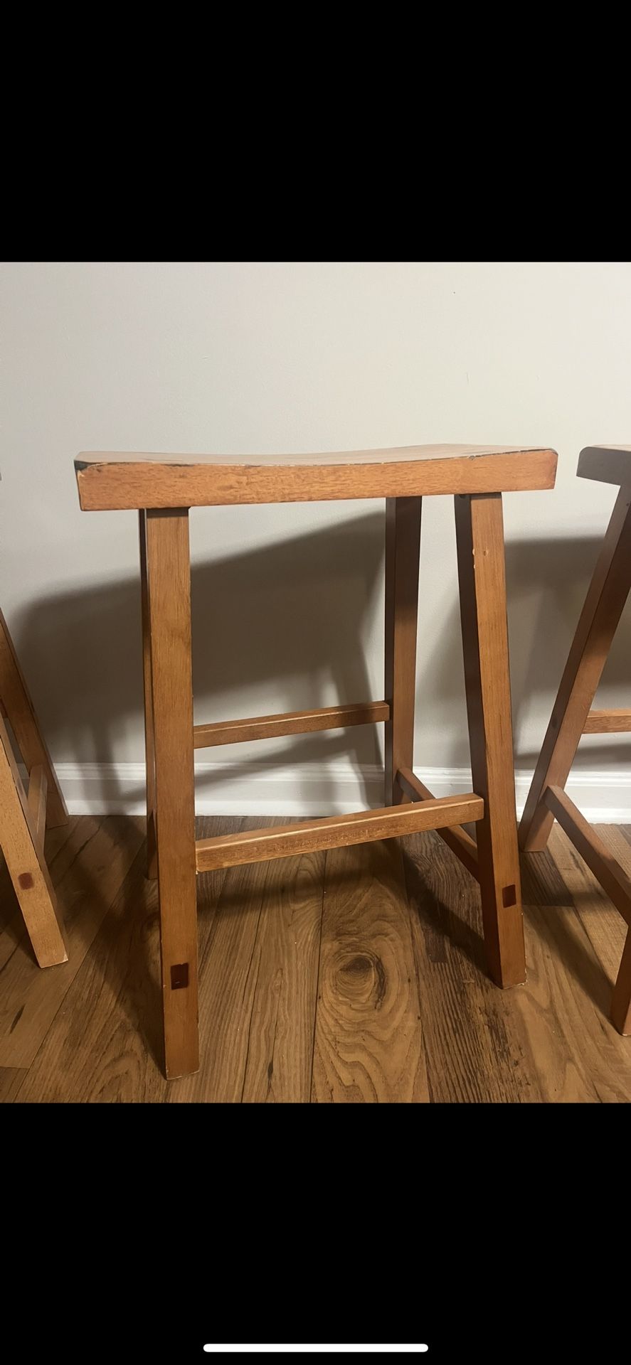 solid acacia wood barstools (all Listings MUST GO AND BUNDLE DISCOUNT) 