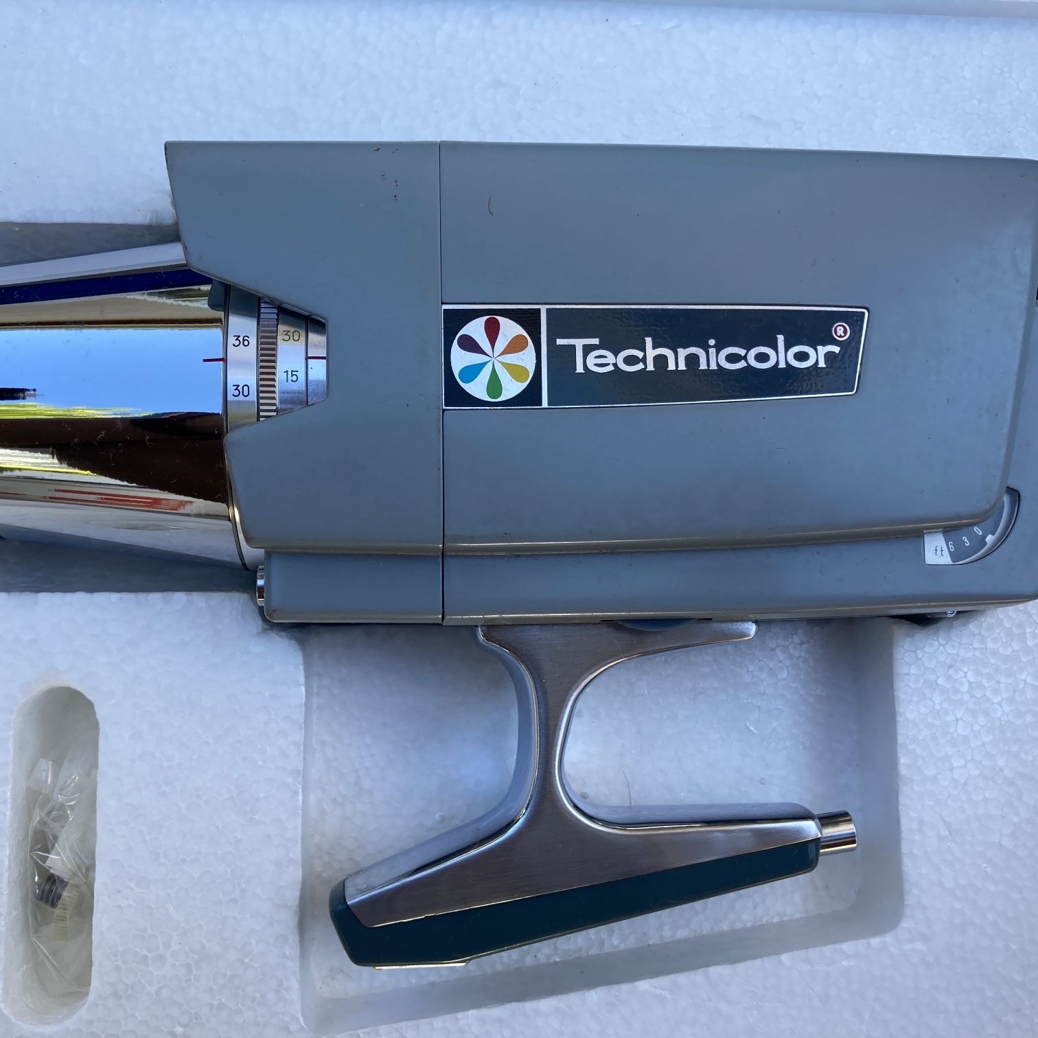 Techincolor Mark Ten-Super 8 Movie Camera for Sale in San Diego, CA ...