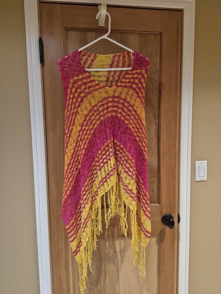 Tralia Sodi Poncho