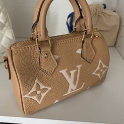 Louis Vuitton Nano Speedy Bag 