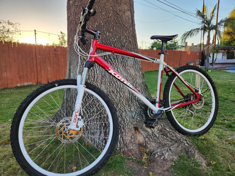 Kona Nunu 2011 Mountain Bike