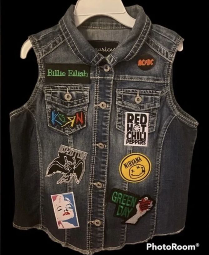 CUSTOMIZED DENIM VEST JACKET W/ THE ICONIC ROCK BANDS!! 18 PATCHES ON IT !!