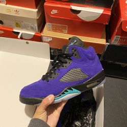 Jordan Alternate Grape 5s size 12 VNDS
