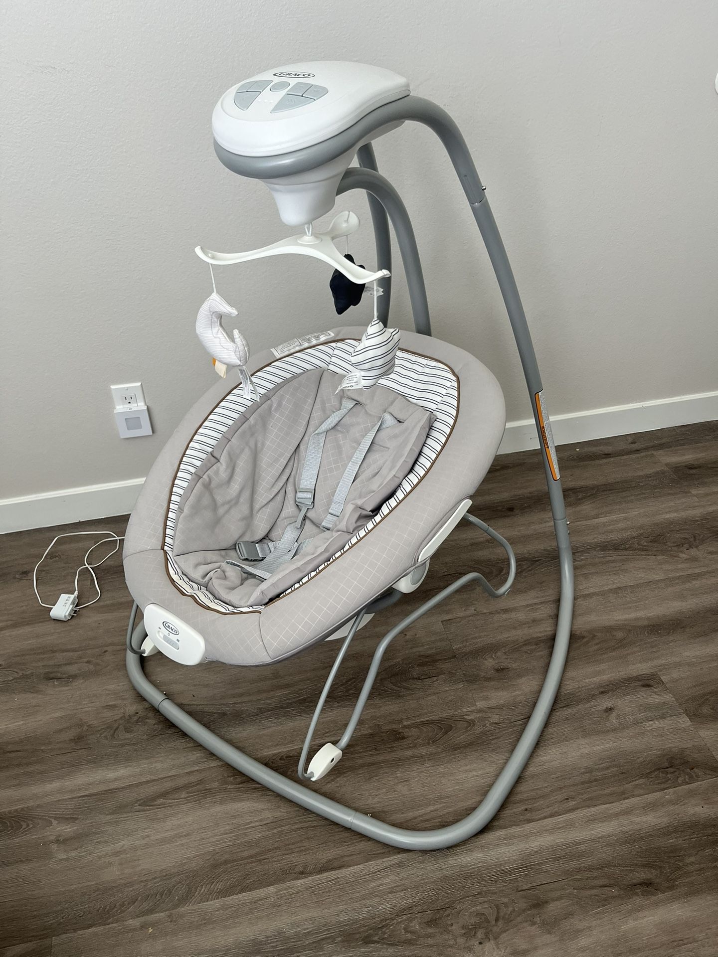 Graco DuetConnect Deluxe Multi Direction Baby Swing 