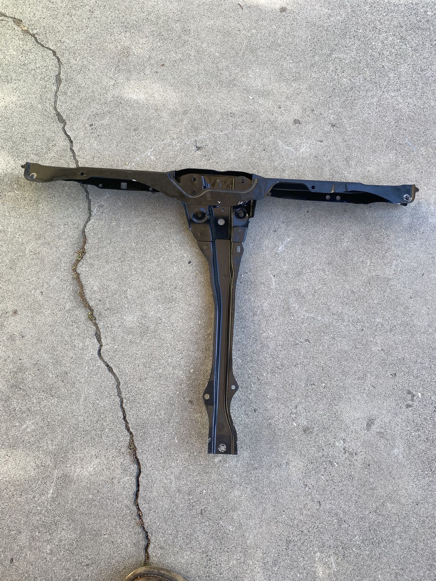 Acura Rsx Dc5 Type S / Base Radiator T Bracket Oem