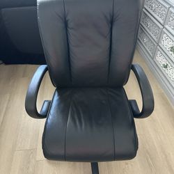 Office desk chair