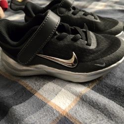 Nike/Converse Size 8 Kids