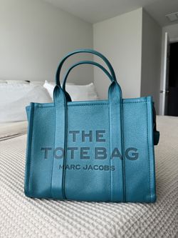 The Tote Bag - Medium 