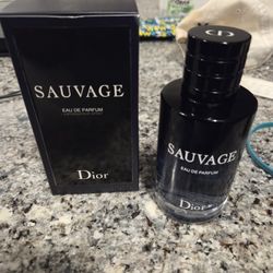 Christian dior sauvage eau de perfume 100 ml. NEVER USED