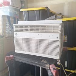 GE 8000 BTU Window Air Conditioner  