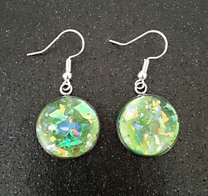 Green faux opal round silver dangle earrings with silver hooks new