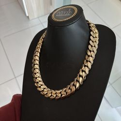 22MM 24" (625 Grams), 14K Yellow Gold over.999 Silver, Cuban Link Chain