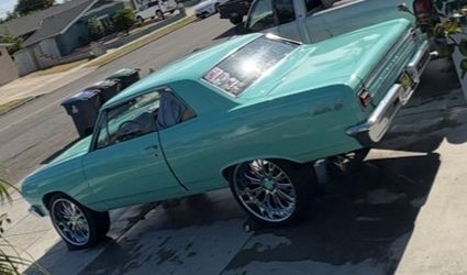 —5x4.——5x120—> 3 piece rims Chevy lug pattern💦