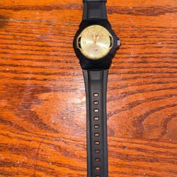 Casio Hand Watch Gold Face