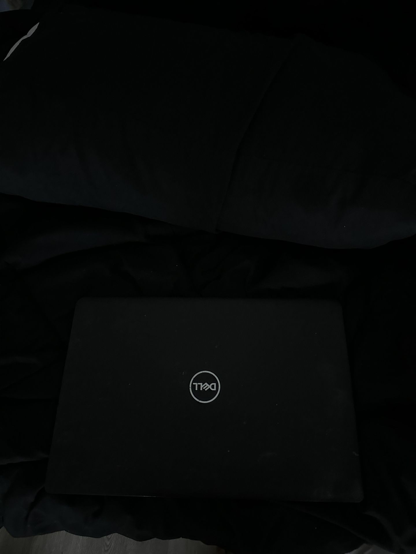 DELL LAPTOP FOR SALE READY TO GO