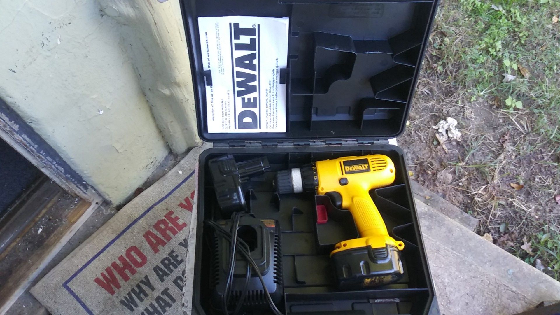 Dewalt cordless adjustable driver drill