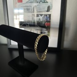 14k Cuban Link Bracelet 
