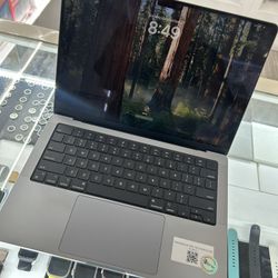 MacBook M1 Pro 1TB 16GB Ram 14 Inch$50 Down Payment 