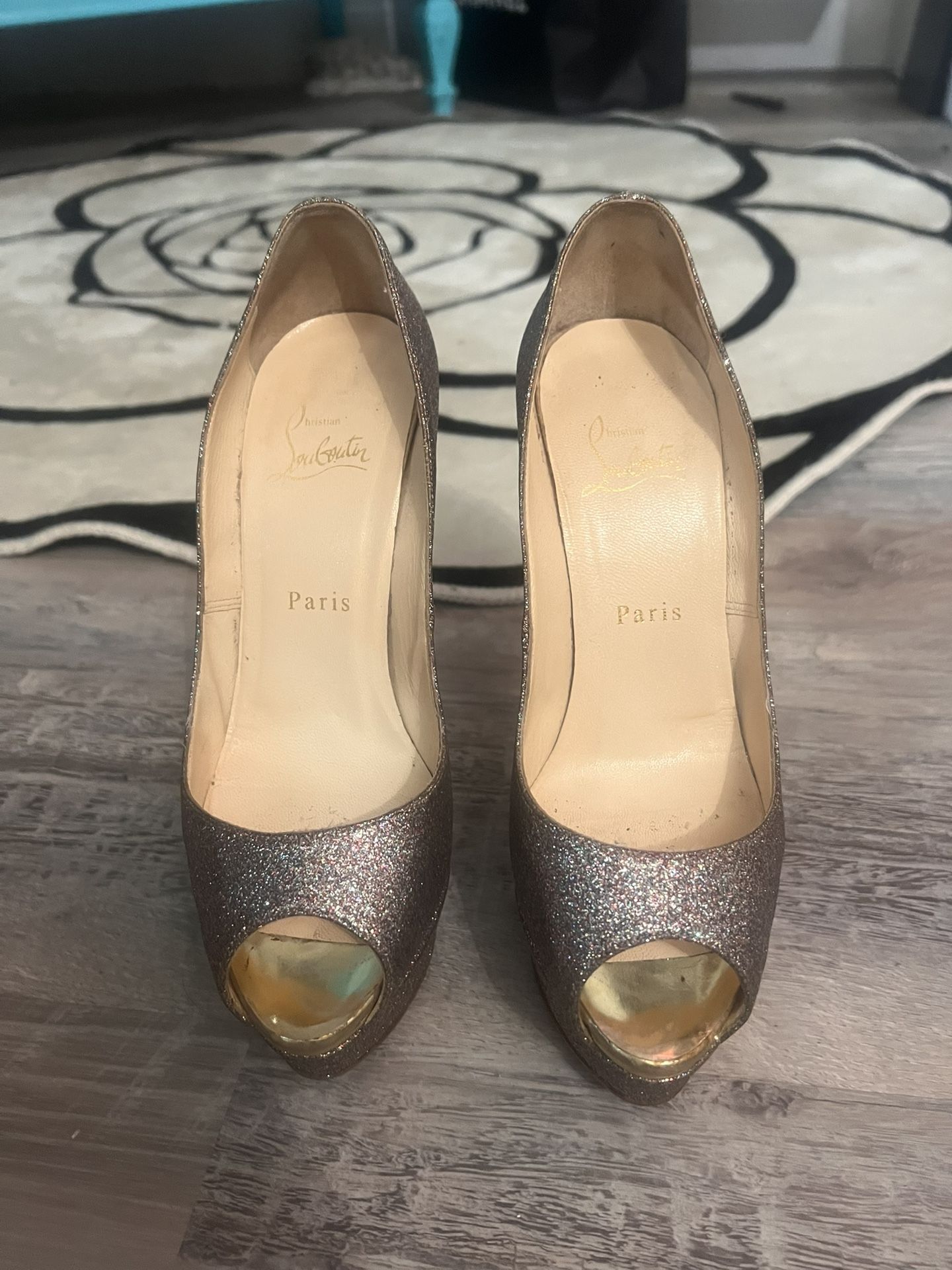 chrsitian louboutin heels