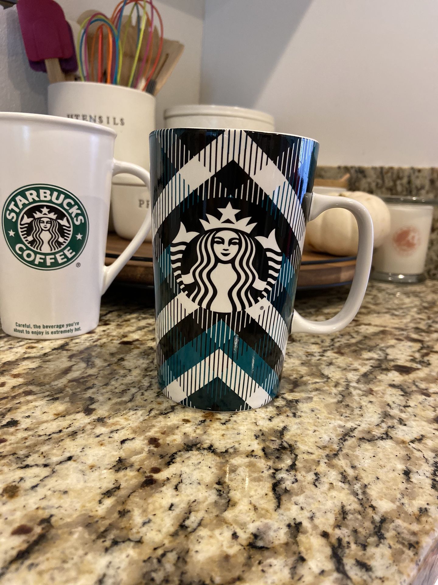 2015 Starbucks Plaid w/Siren mermaid mug