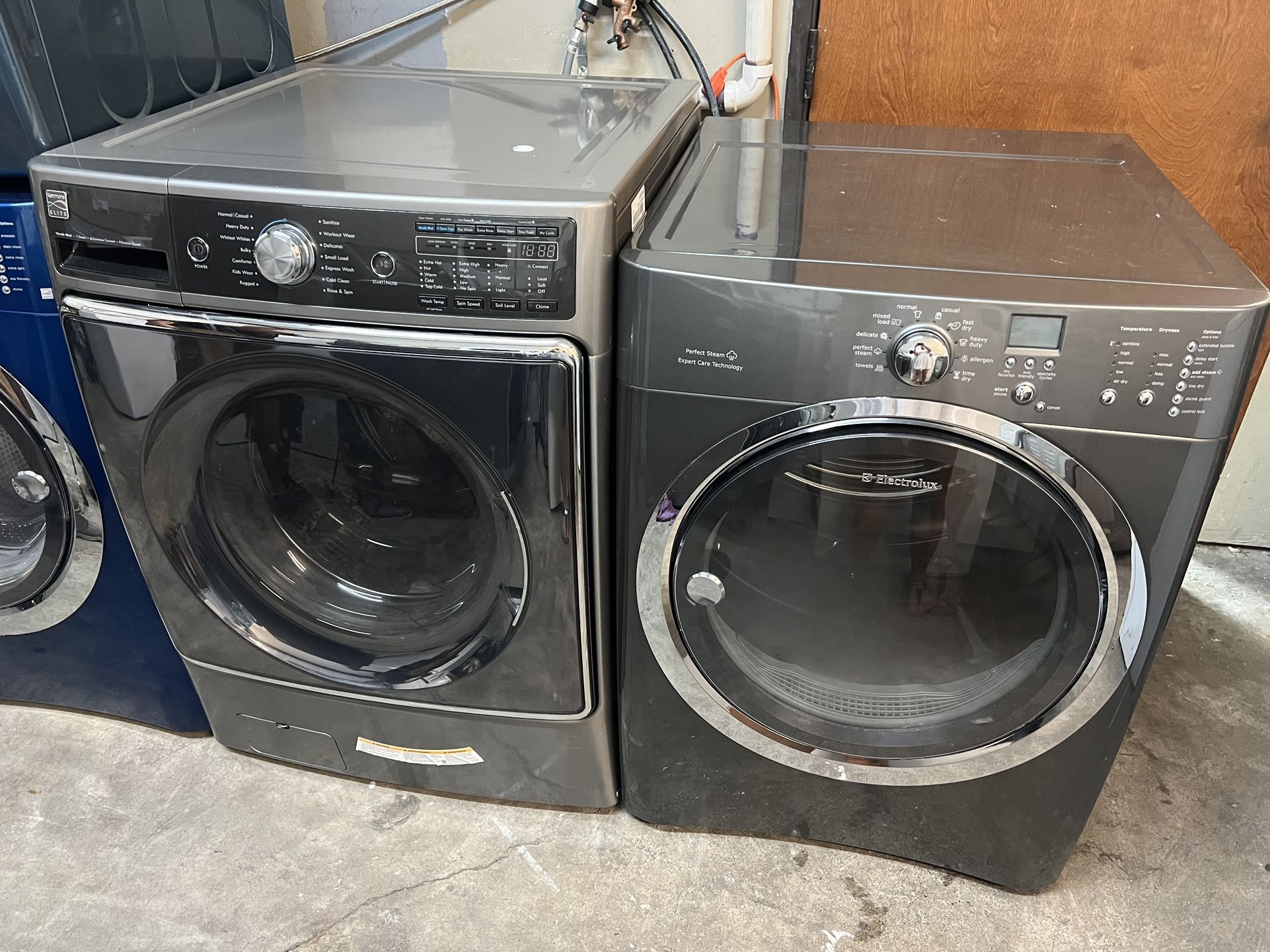 Kenmore Washer And Electrolux Electric Dryer