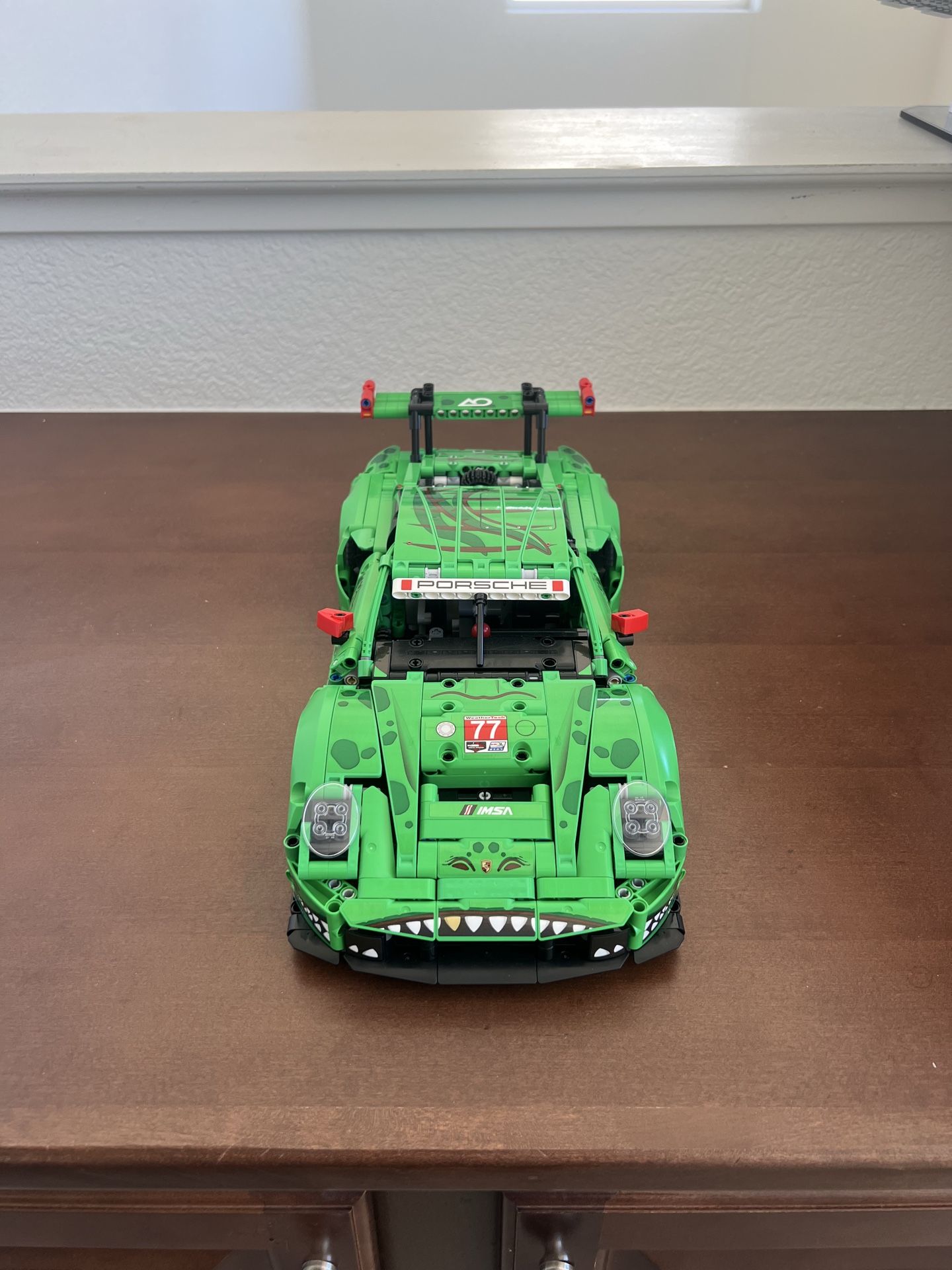 Lego Technic Porsche 911 GT3 R “REXY” AO Racing (42224)