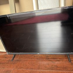 TCL 32-Inch Class HD 720p Android Smart LED TV 3-Series Dolby Digital Bluetooth Connectivity 