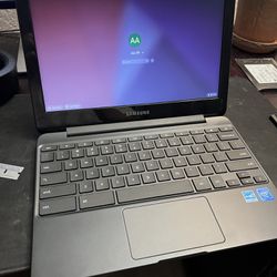 Chromebook Laptop computer