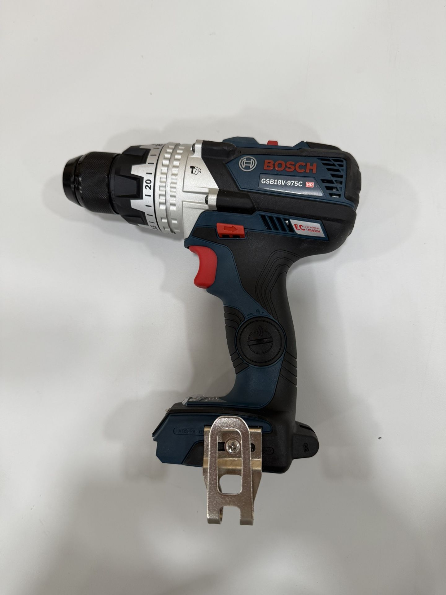 New Bosch GSB18V-975C 18V Brushless 1/2 In Hammer Drill/Driver