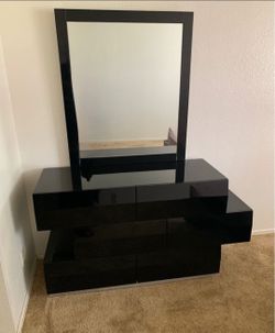 Beautiful Designer Dresser with Mirror