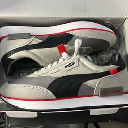 Puma Future Rider NES/Super Mario Size 11.5