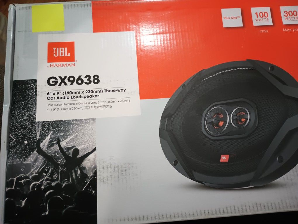 JBL 6"x"9 SpeakersGX9638
600W Peak