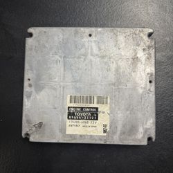2000 Lexus ES300 3.0L used OEM ECU