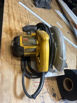 Craftsman 10" Compound Miter Saw (15 Amp) - Tested & Working