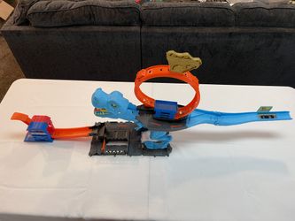 HOT WHEELS RACE TRACKS 