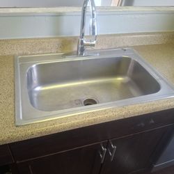 Kitchen Sink  With Faucet