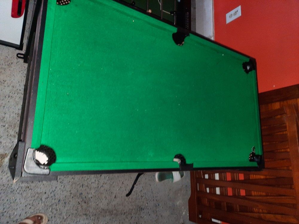 4 In 1 Gaming Table