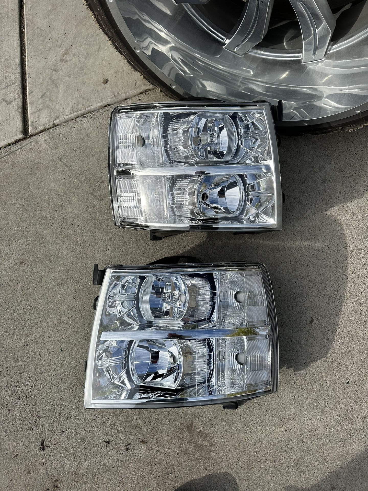07-13 Chevy Silverado Clear Headlight New