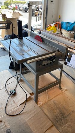 10 inch table saw - excellent condition
