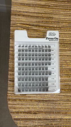 Press On Eyelashes